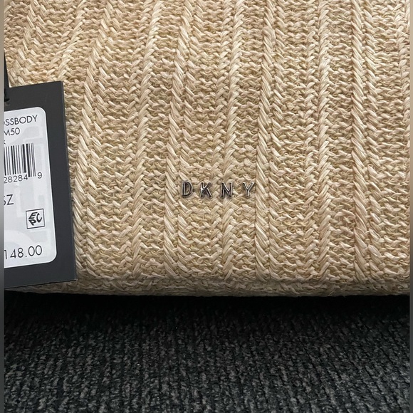 DKNY CAIRO CROSSBODY (W/O Strap) - Picture 5 of 5